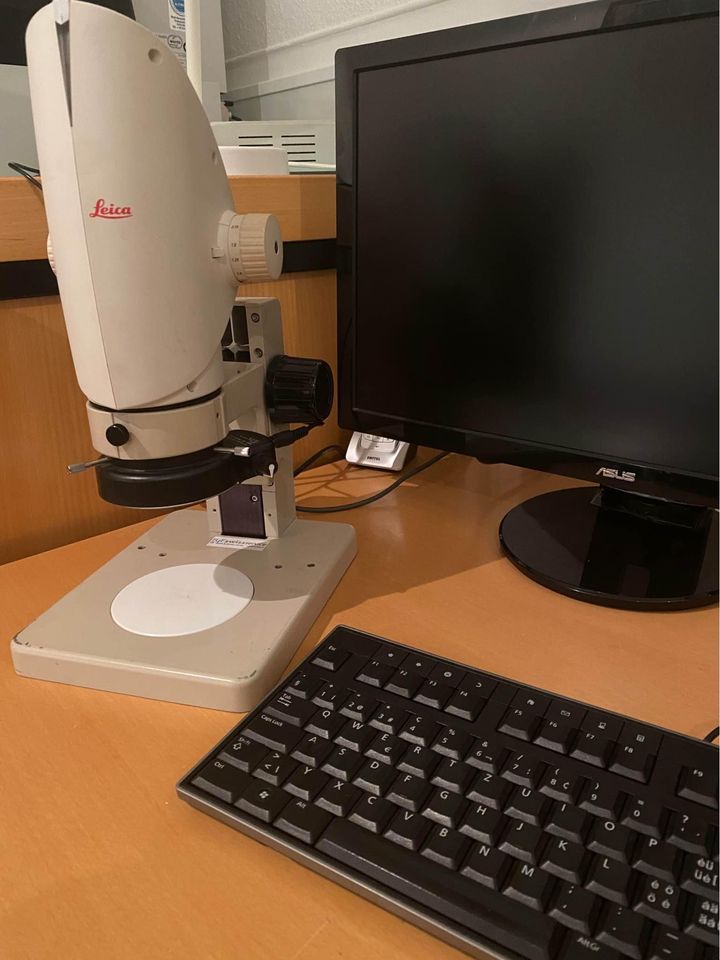 Microscope Leica DMS 1000